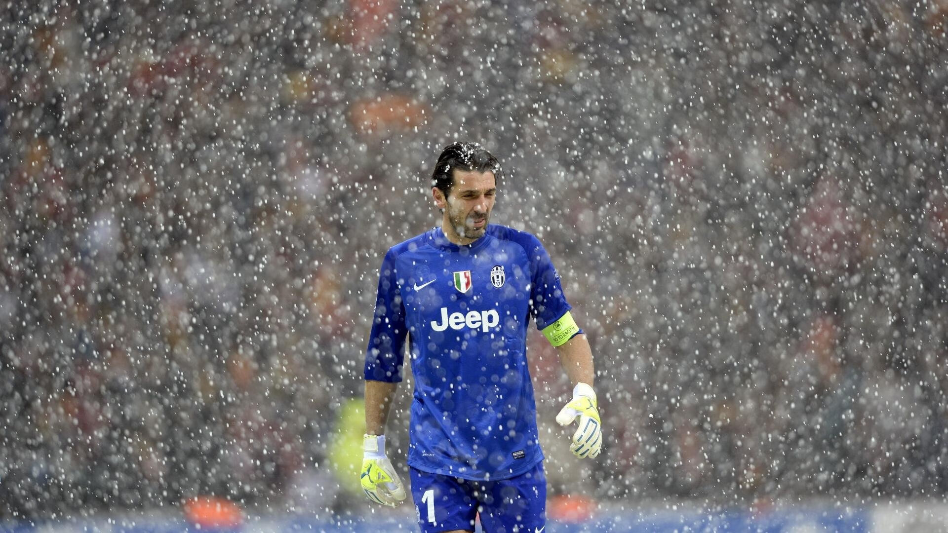 亚冠联赛多国解说团队合作提升传播力,亚冠介绍