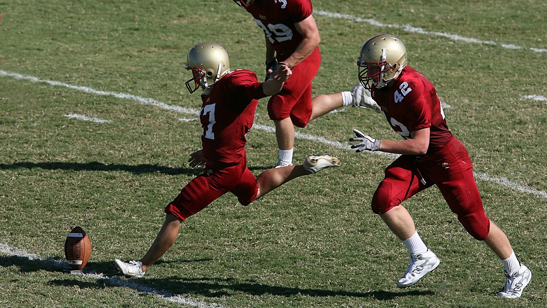 kaiyun.com-国际热身赛中国青年队复仇 球迷热议不断，国家队热身赛